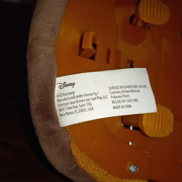 Disney Raya And The Last Dragon Walking & Rolling Tuk Tuk - Picture 6 of 9